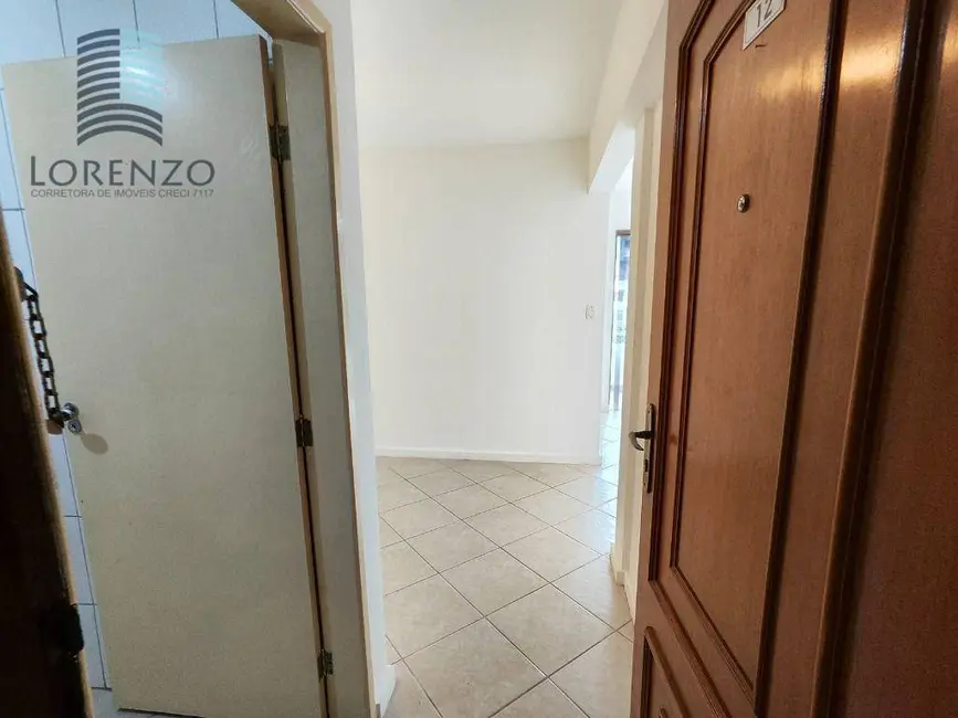 Foto 2 de Apartamento com 2 quartos à venda, 70m2 em Rio Vermelho, Salvador - BA