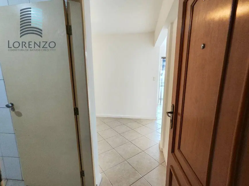 Apartamento com 2 quartos à venda, 70m2 em Rio Vermelho, Salvador - BA - imagem 3 Foto 3 de Apartamento com 2 quartos à venda, 70m2 em Rio Vermelho, Salvador - BA