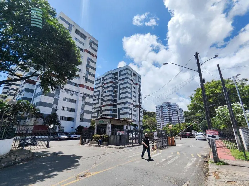 Foto 2 de Apartamento com 3 quartos à venda, 70m2 em Saboeiro, Salvador - BA