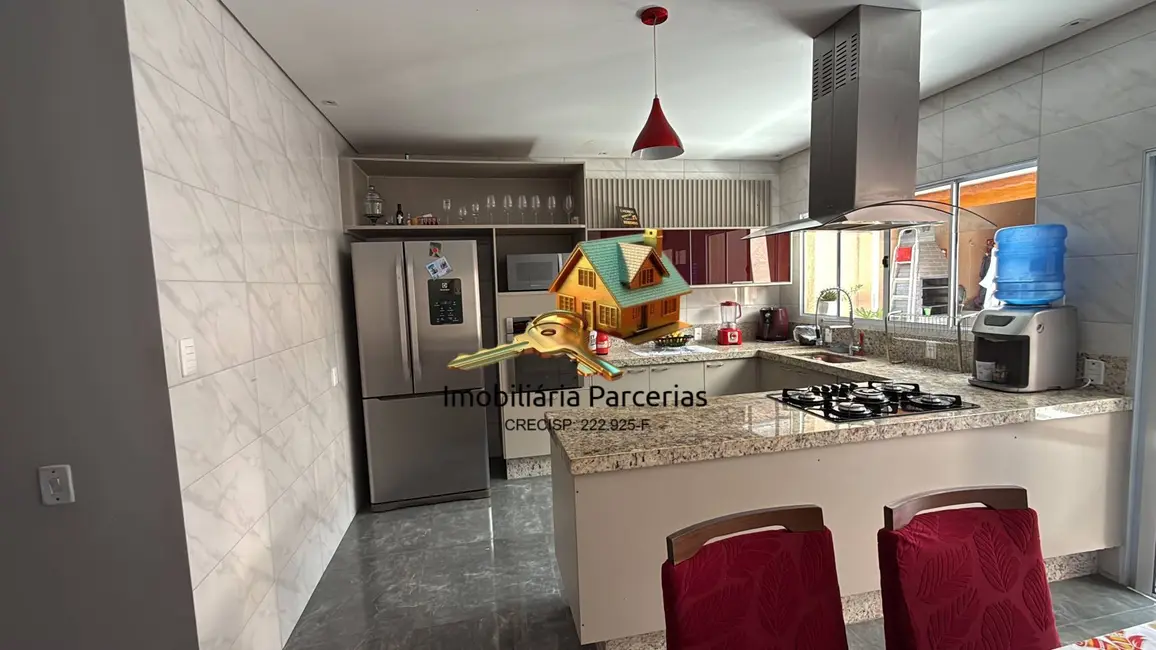 Sobrado com 3 quartos para alugar, 179m2 em Portais (Polvilho), Cajamar - SP - imagem 1 Foto 1 de Sobrado com 3 quartos para alugar, 179m2 em Portais (Polvilho), Cajamar - SP