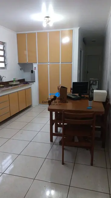 Foto 9 de Casa com 2 quartos à venda, 100m2 em Vila dos Remédios, São Paulo - SP