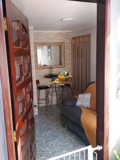 Apartamento com 2 quartos à venda, 47m2 em Conjunto Habitacional Presidente Castelo Branco, Carapicuiba - SP - imagem 6 Foto 6 de Apartamento com 2 quartos à venda, 47m2 em Conjunto Habitacional Presidente Castelo Branco, Carapicuiba - SP