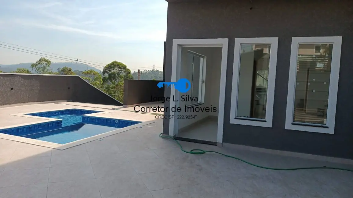 Foto 3 de Sobrado com 3 quartos à venda e para alugar, 217m2 em Portais (Polvilho), Cajamar - SP