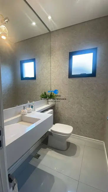 Foto 2 de Sobrado com 4 quartos à venda, 285m2 em Portais (Polvilho), Cajamar - SP