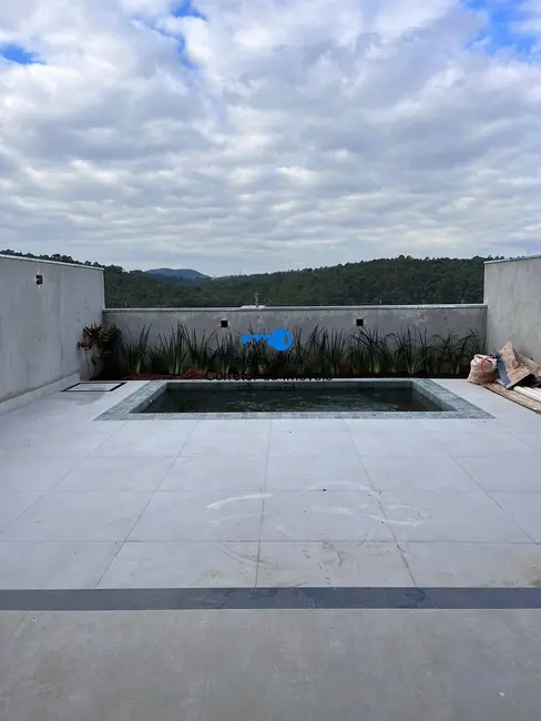 Foto 3 de Sobrado com 3 quartos à venda, 185m2 em Portais (Polvilho), Cajamar - SP