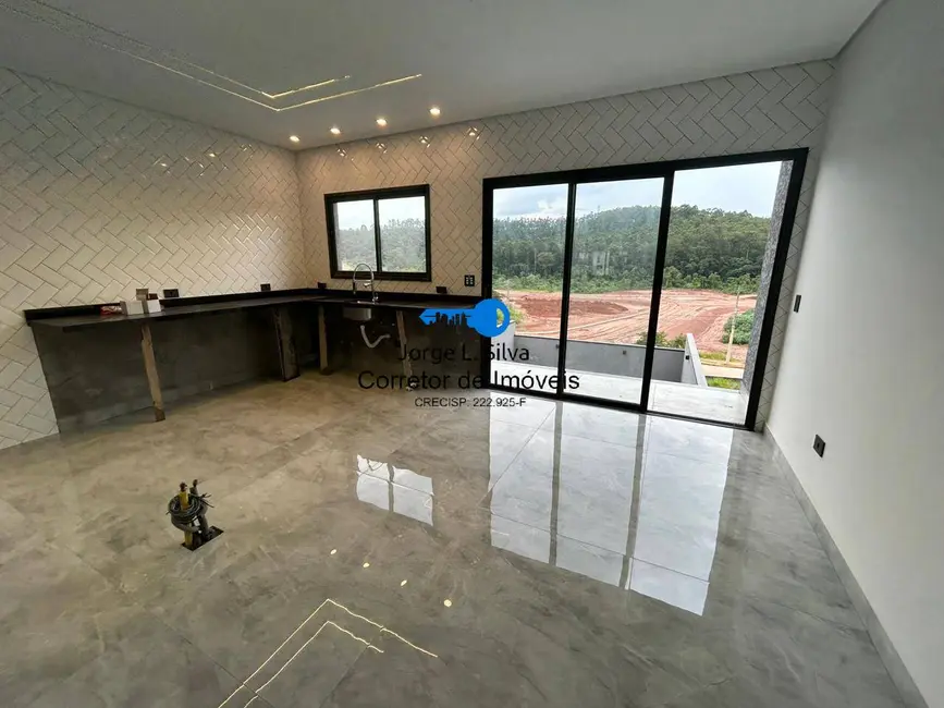 Foto 1 de Sobrado com 3 quartos à venda, 246m2 em Portais (Polvilho), Cajamar - SP