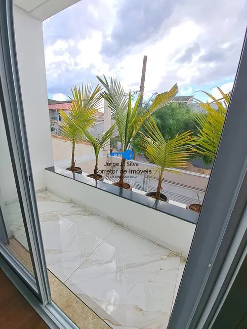 Sobrado com 3 quartos à venda, 145m2 em Portais (Polvilho), Cajamar - SP - imagem 6 Foto 6 de Sobrado com 3 quartos à venda, 145m2 em Portais (Polvilho), Cajamar - SP