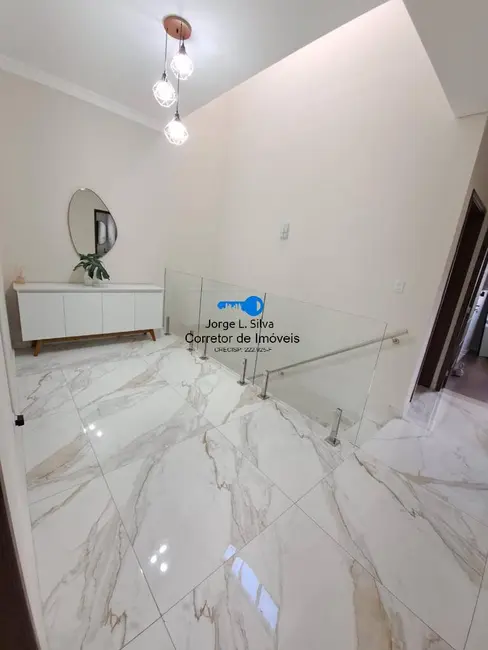 Sobrado com 3 quartos à venda, 145m2 em Portais (Polvilho), Cajamar - SP - imagem 9 Foto 9 de Sobrado com 3 quartos à venda, 145m2 em Portais (Polvilho), Cajamar - SP