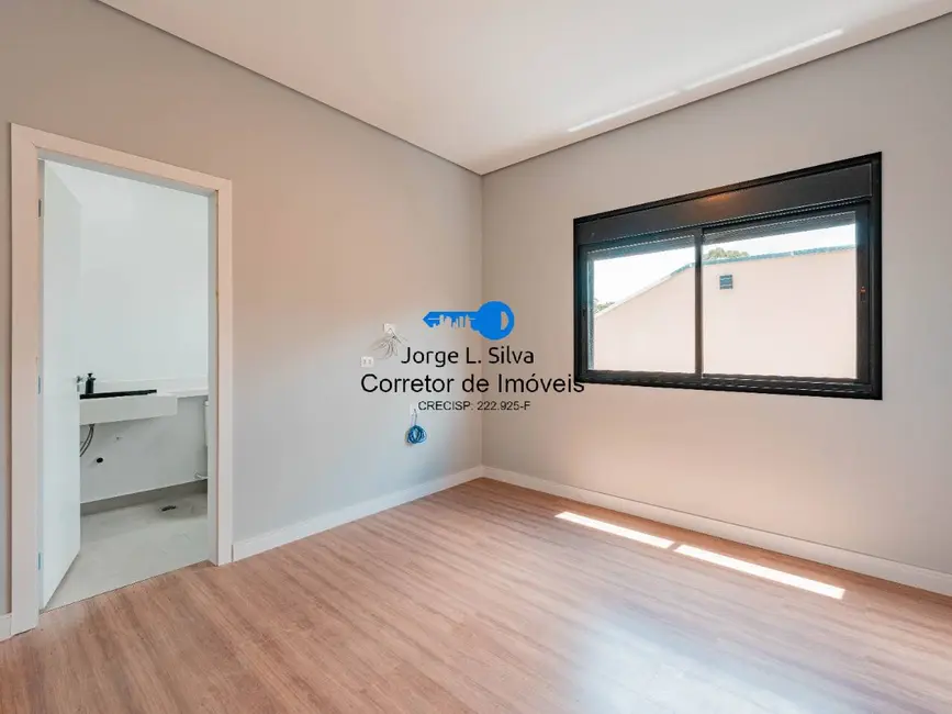 Foto 8 de Casa de Condomínio com 3 quartos à venda, 210m2 em Parque Dom Henrique, Cotia - SP