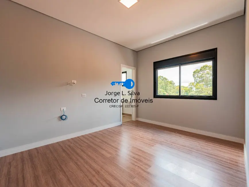 Foto 6 de Casa de Condomínio com 3 quartos à venda, 210m2 em Parque Dom Henrique, Cotia - SP