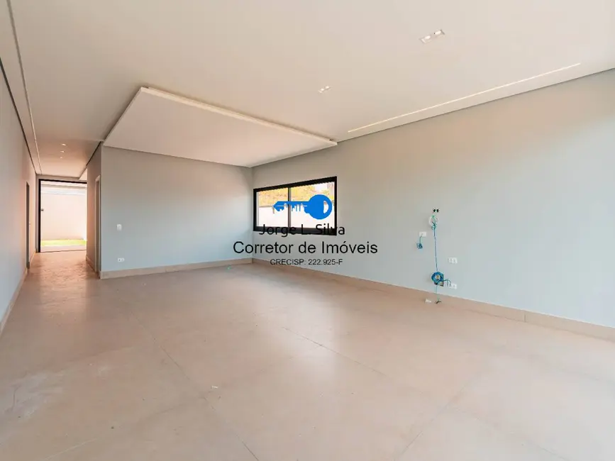 Foto 3 de Casa de Condomínio com 3 quartos à venda, 210m2 em Parque Dom Henrique, Cotia - SP