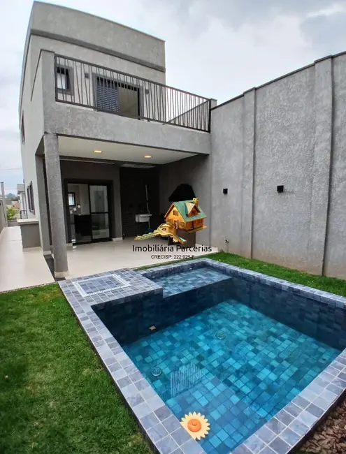 Foto 1 de Sobrado com 3 quartos à venda, 126m2 em Santana De Parnaiba - SP