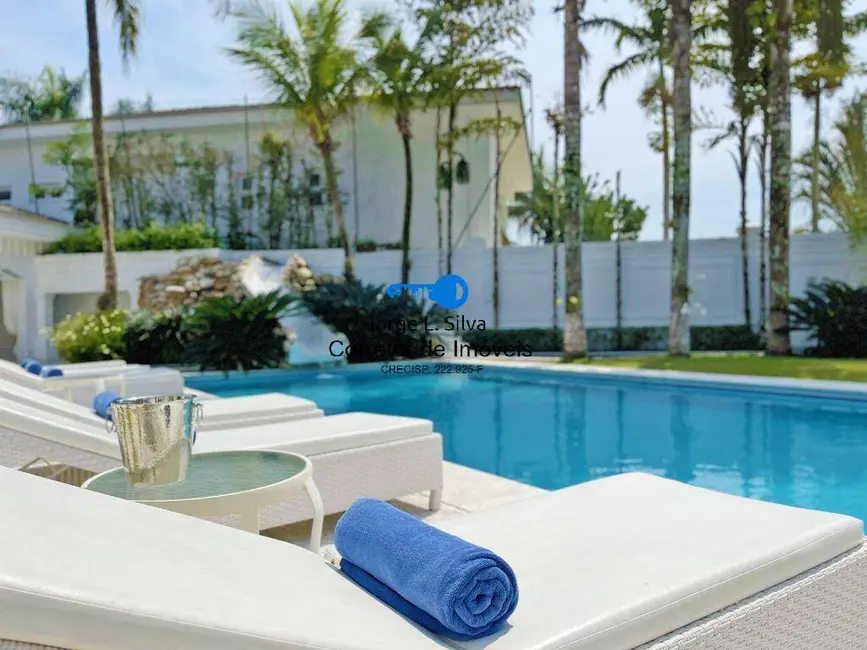 Foto 1 de Casa com 8 quartos à venda, 1000m2 em Jardim Acapulco, Guaruja - SP