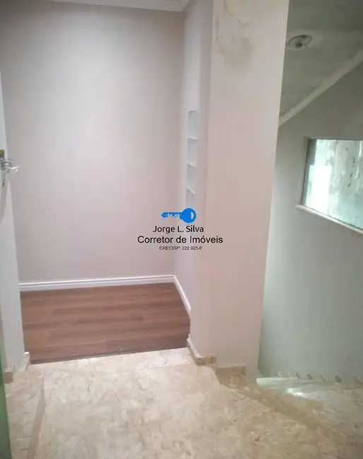 Casa de Condomínio com 5 quartos à venda e para alugar, 400m2 em Jardins (Polvilho), Cajamar - SP - imagem 3 Foto 3 de Casa de Condomínio com 5 quartos à venda e para alugar, 400m2 em Jardins (Polvilho), Cajamar - SP