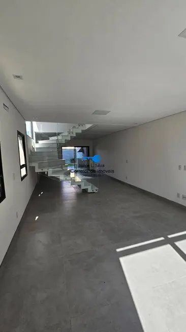 Foto 8 de Sobrado com 3 quartos à venda, 138m2 em Santana De Parnaiba - SP