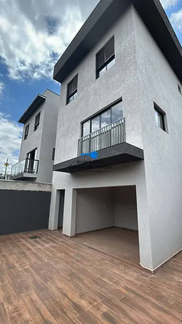 Foto 2 de Sobrado com 3 quartos à venda, 109m2 em Polvilho (Polvilho), Cajamar - SP