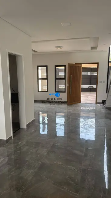 Foto 3 de Sobrado com 3 quartos à venda, 133m2 em Portais (Polvilho), Cajamar - SP