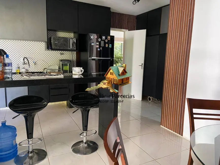 Foto 4 de Casa de Condomínio com 4 quartos à venda, 610m2 em Alpes dos Araçás (Jordanésia), Cajamar - SP