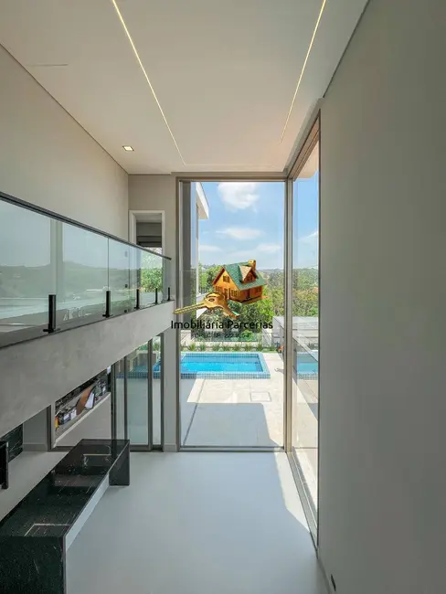 Foto 1 de Casa de Condomínio com 3 quartos à venda, 265m2 em Suru, Santana De Parnaiba - SP