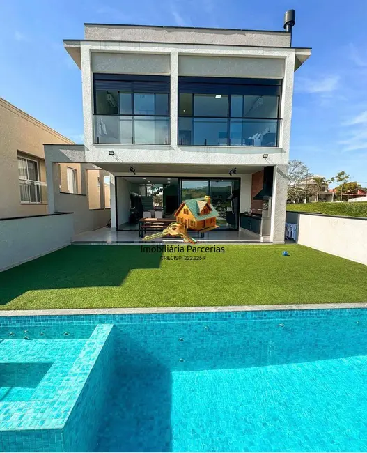 Foto 1 de Casa de Condomínio com 3 quartos à venda, 410m2 em Suru, Santana De Parnaiba - SP