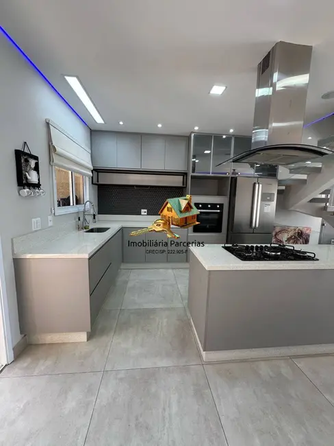 Foto 4 de Sobrado com 3 quartos à venda, 181m2 em Portais (Polvilho), Cajamar - SP