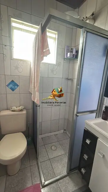 Foto 2 de Casa com 2 quartos à venda, 71m2 em Chácara do Solar III, Santana De Parnaiba - SP