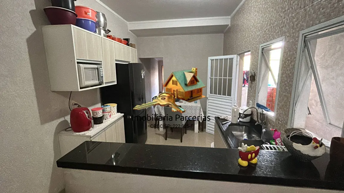 Foto 2 de Casa com 2 quartos à venda, 233m2 em Parque dos Monteiros I, Santana De Parnaiba - SP