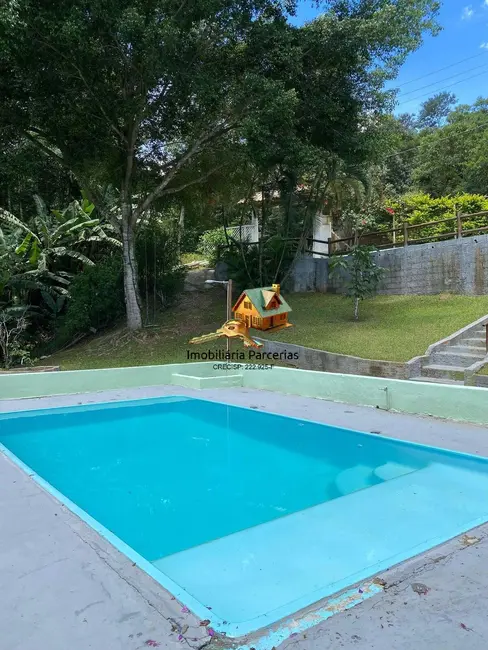 Foto 2 de Chácara com 3 quartos à venda, 250m2 em Nova Cerejeira, Atibaia - SP