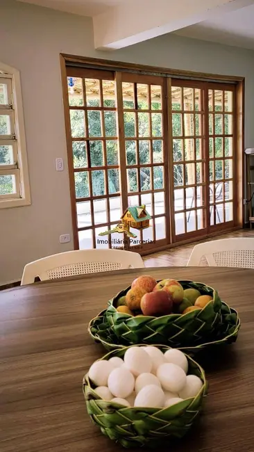 Foto 8 de Chácara com 3 quartos à venda, 250m2 em Nova Cerejeira, Atibaia - SP