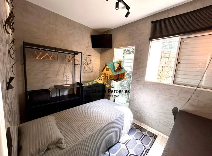 Casa de Condomínio com 2 quartos à venda, 62m2 em Chácara do Solar III, Santana De Parnaiba - SP - imagem 4 Foto 4 de Casa de Condomínio com 2 quartos à venda, 62m2 em Chácara do Solar III, Santana De Parnaiba - SP