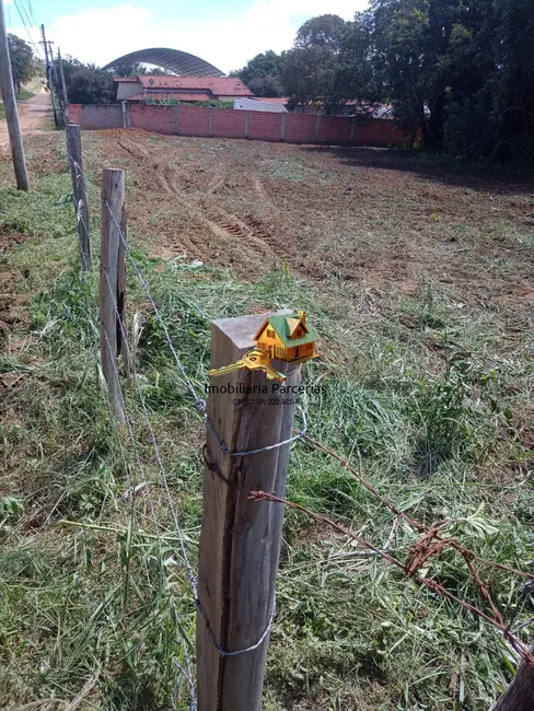 Chácara à venda, 1000m2 em Sarapui - SP - imagem 5 Foto 5 de Chácara à venda, 1000m2 em Sarapui - SP