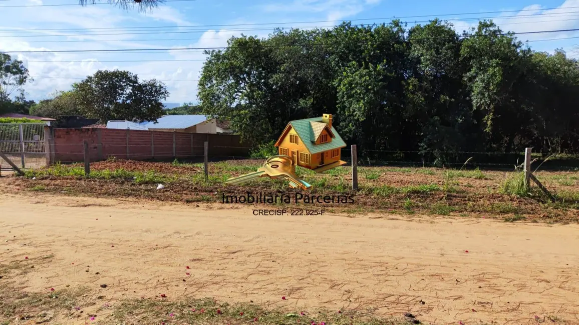 Foto 1 de Chácara à venda, 1000m2 em Sarapui - SP