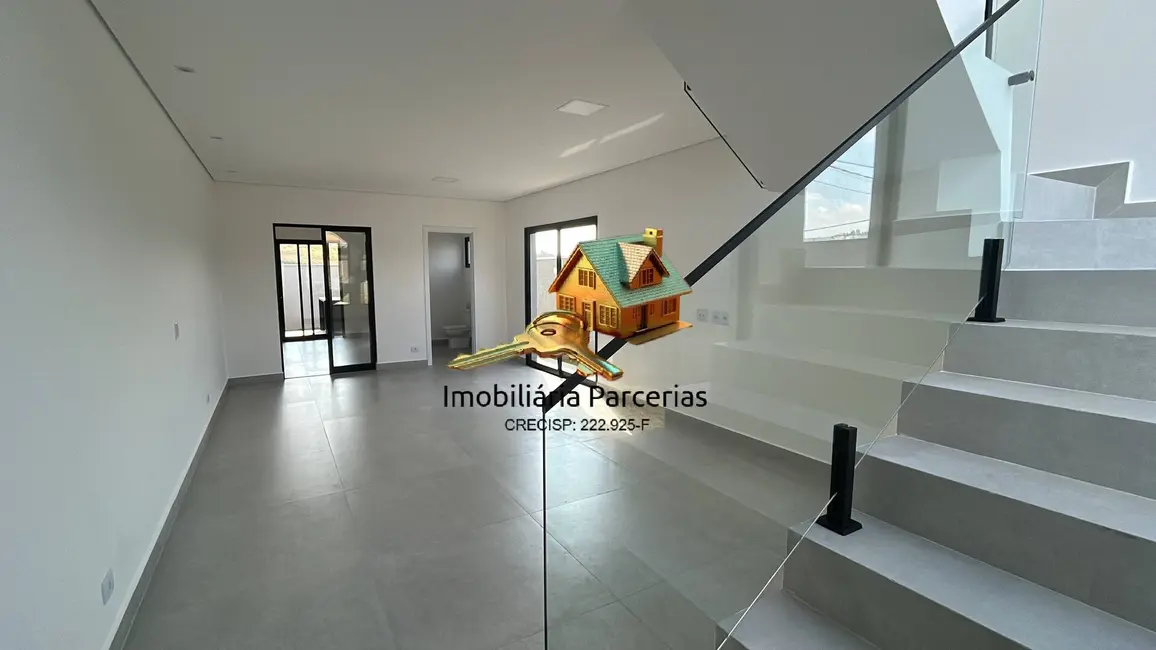 Foto 1 de Casa com 3 quartos à venda, 118m2 em Chácara Jaguari (Fazendinha), Santana De Parnaiba - SP