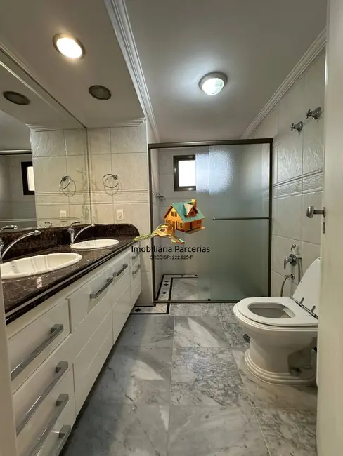 Apartamento com 3 quartos para alugar, 168m2 em Lapa, São Paulo - SP - imagem 5 Foto 5 de Apartamento com 3 quartos para alugar, 168m2 em Lapa, São Paulo - SP