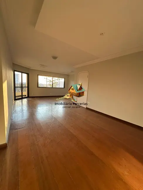 Apartamento com 3 quartos para alugar, 168m2 em Lapa, São Paulo - SP - imagem 7 Foto 7 de Apartamento com 3 quartos para alugar, 168m2 em Lapa, São Paulo - SP