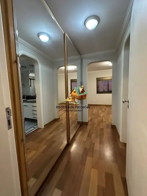 Apartamento com 3 quartos para alugar, 168m2 em Lapa, São Paulo - SP - imagem 8 Foto 8 de Apartamento com 3 quartos para alugar, 168m2 em Lapa, São Paulo - SP