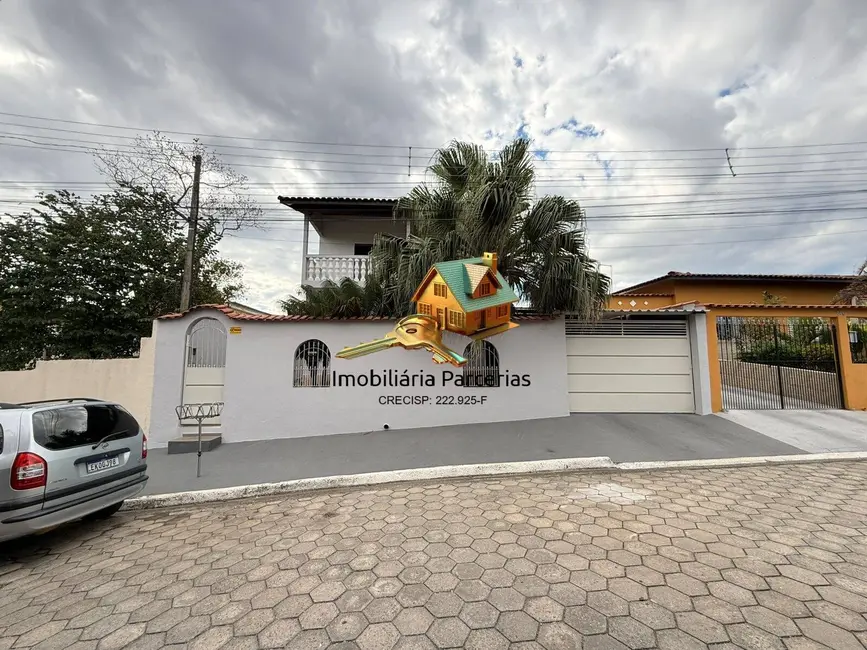 Foto 7 de Sobrado com 4 quartos à venda, 200m2 em Lavrinhas - SP