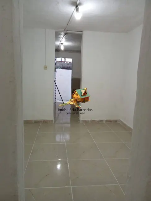 Casa com 1 quarto para alugar, 40m2 em Vila Mangalot, São Paulo - SP - imagem 3 Foto 3 de Casa com 1 quarto para alugar, 40m2 em Vila Mangalot, São Paulo - SP