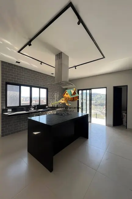 Foto 3 de Casa de Condomínio com 3 quartos à venda, 200m2 em Parque Jaguari (Fazendinha), Santana De Parnaiba - SP