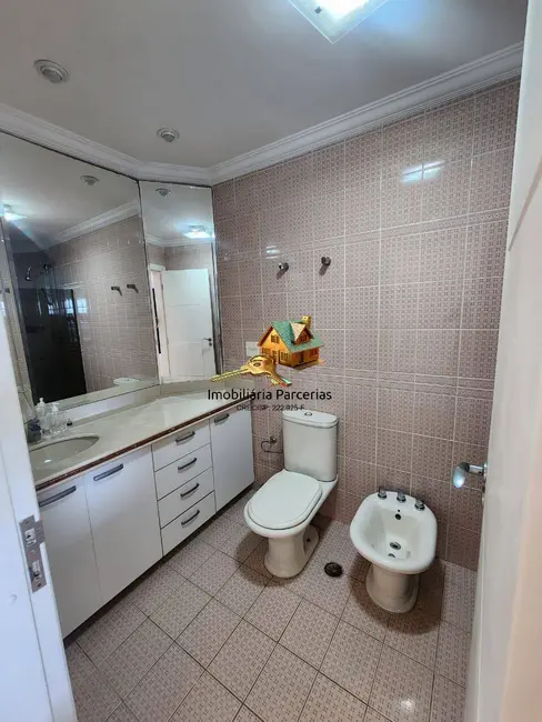 Foto 9 de Apartamento com 4 quartos para alugar, 350m2 em Jardim Astúrias, Guaruja - SP