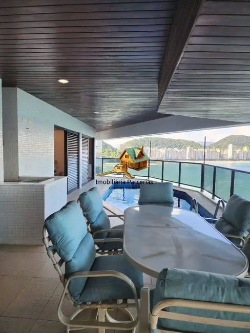 Foto 1 de Apartamento com 4 quartos para alugar, 350m2 em Jardim Astúrias, Guaruja - SP
