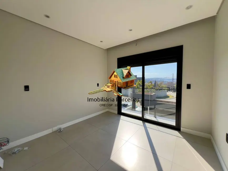 Foto 4 de Casa de Condomínio com 3 quartos à venda, 175m2 em Santana De Parnaiba - SP