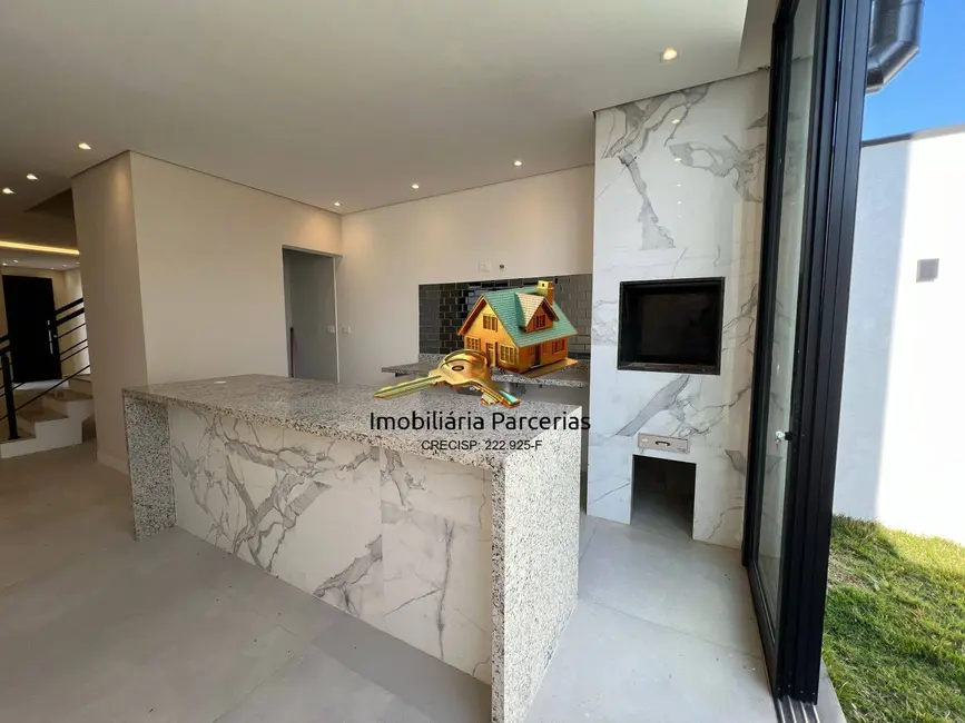 Foto 1 de Casa de Condomínio com 3 quartos à venda, 130m2 em Santana De Parnaiba - SP