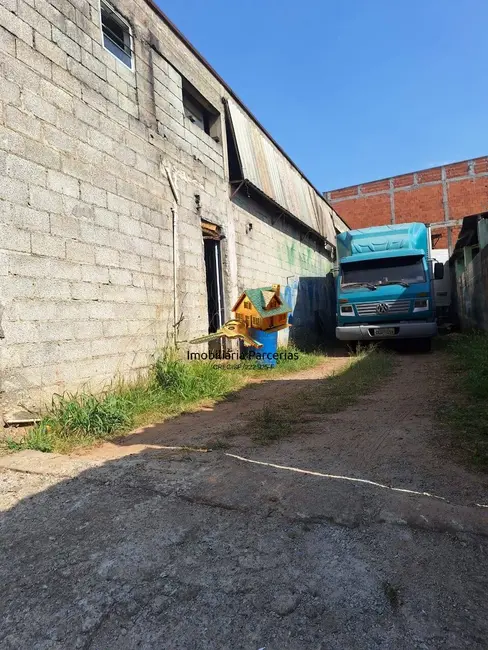 Foto 2 de Armazém / Galpão à venda, 150m2 em Recanto Silvestre (Fazendinha), Santana De Parnaiba - SP