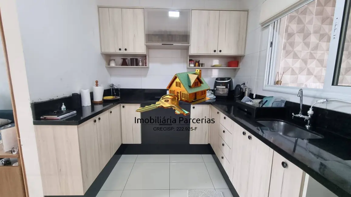 Casa com 2 quartos à venda, 68m2 em Portais (Polvilho), Cajamar - SP - imagem 3 Foto 3 de Casa com 2 quartos à venda, 68m2 em Portais (Polvilho), Cajamar - SP