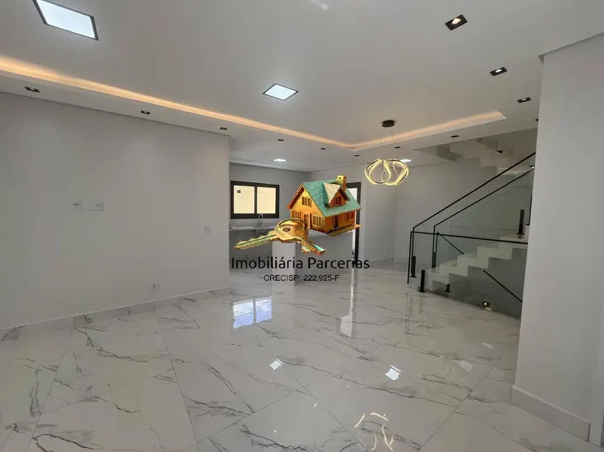 Foto 3 de Casa com 3 quartos à venda, 173m2 em Santana De Parnaiba - SP