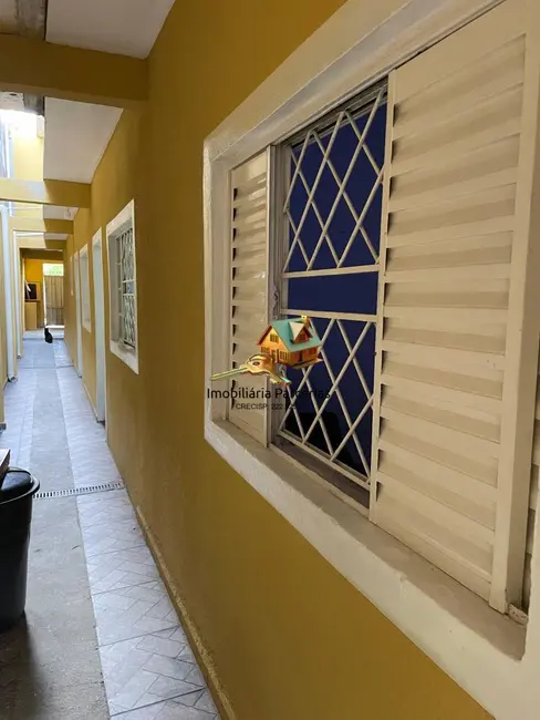 Foto 2 de Casa com 4 quartos à venda, 220m2 em Parque Jaguari (Fazendinha), Santana De Parnaiba - SP