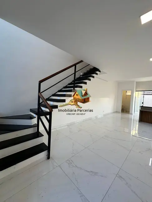 Foto 3 de Casa de Condomínio com 3 quartos para alugar, 110m2 em Parque Jaguari (Fazendinha), Santana De Parnaiba - SP