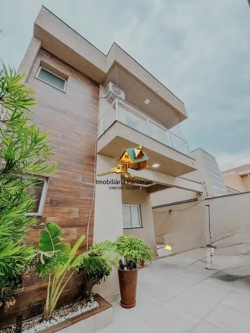 Sobrado com 3 quartos à venda, 180m2 em Portais (Polvilho), Cajamar - SP - imagem 1 Foto 1 de Sobrado com 3 quartos à venda, 180m2 em Portais (Polvilho), Cajamar - SP