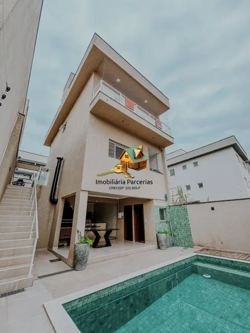 Sobrado com 3 quartos à venda, 180m2 em Portais (Polvilho), Cajamar - SP - imagem 5 Foto 5 de Sobrado com 3 quartos à venda, 180m2 em Portais (Polvilho), Cajamar - SP